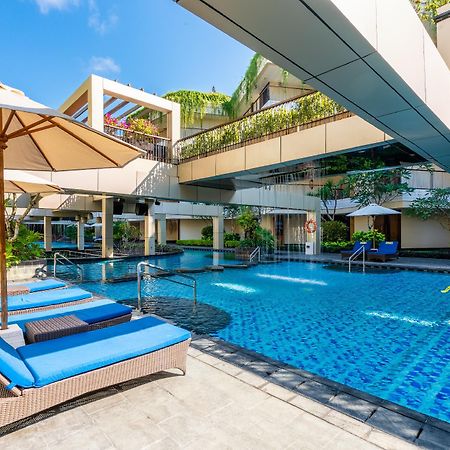 Vouk Hotel And Suites Нуса-Дуа Экстерьер фото