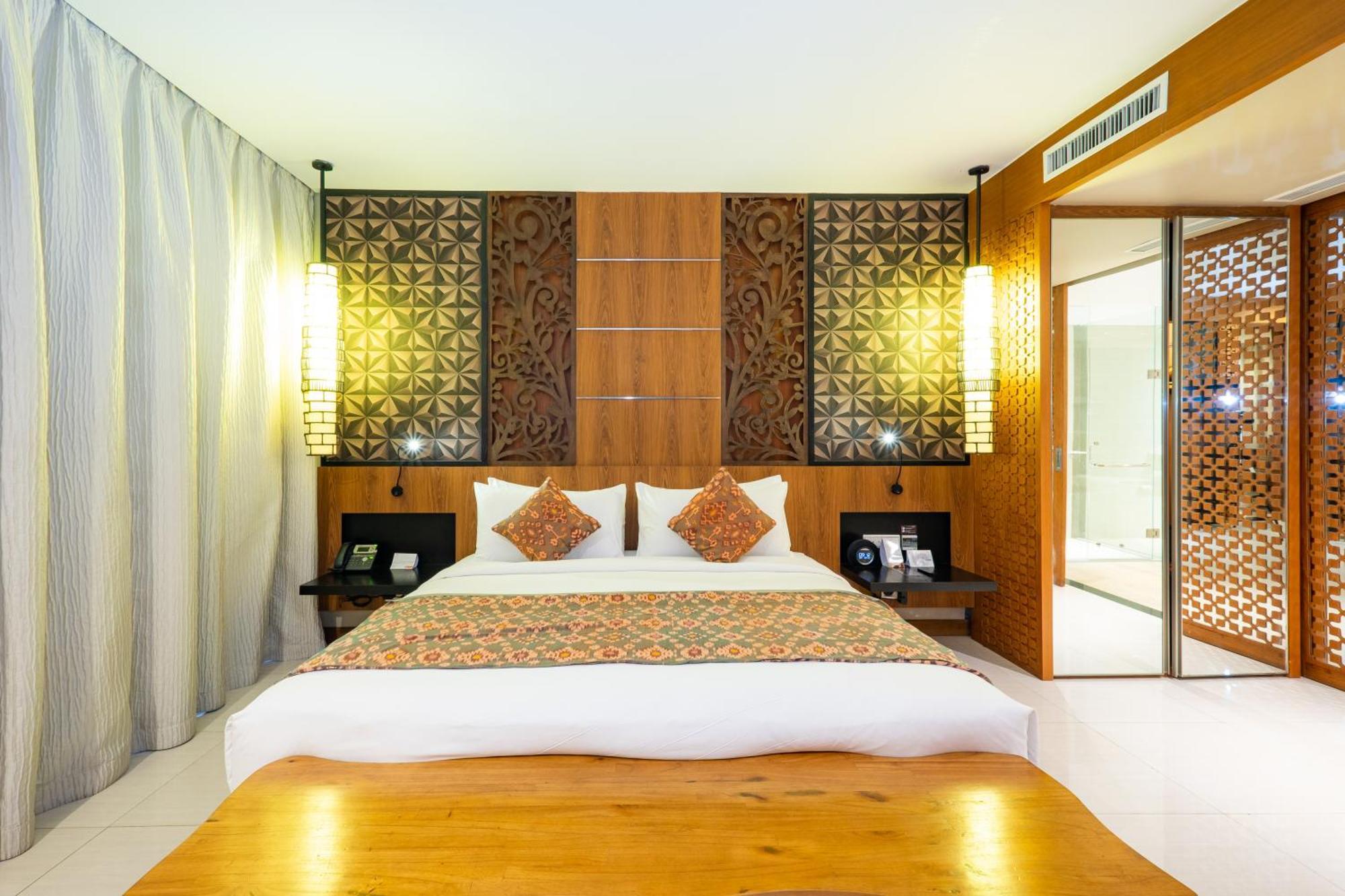 Vouk Hotel And Suites Нуса-Дуа Экстерьер фото