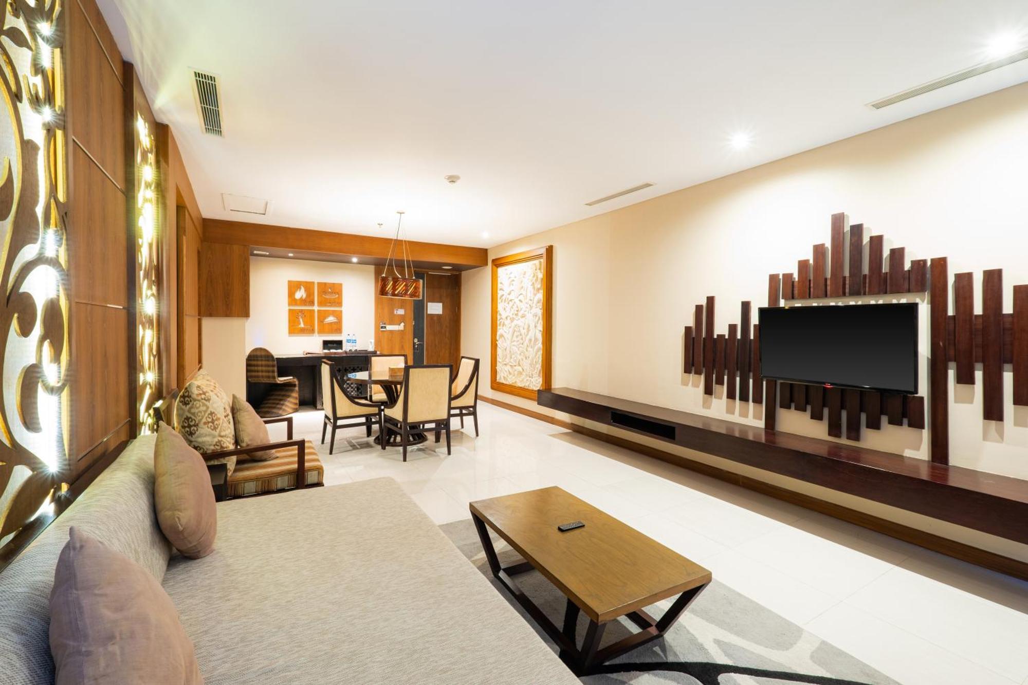 Vouk Hotel And Suites Нуса-Дуа Экстерьер фото