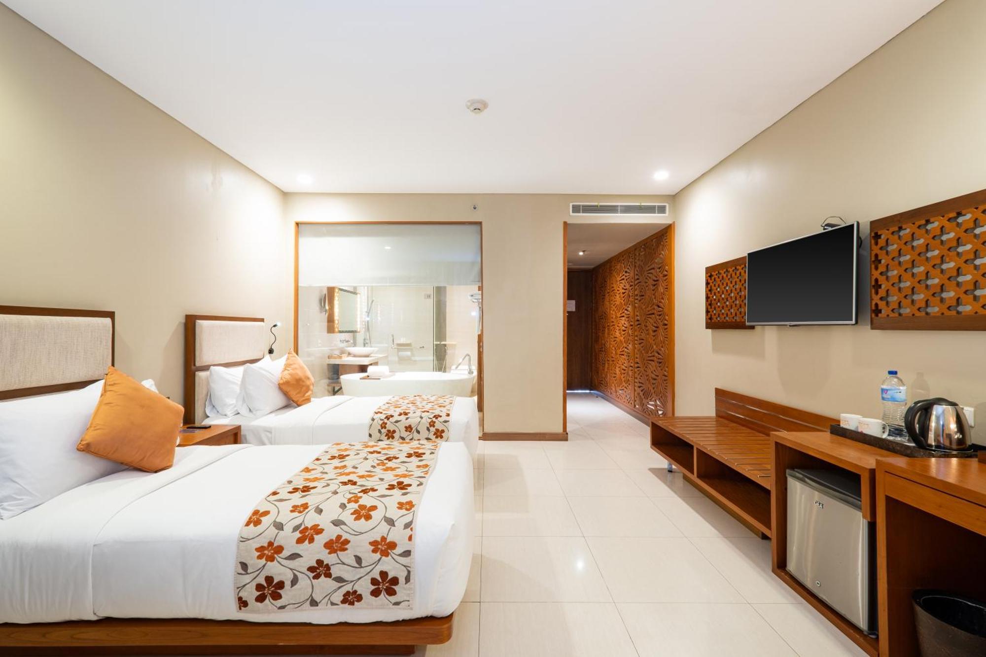 Vouk Hotel And Suites Нуса-Дуа Экстерьер фото